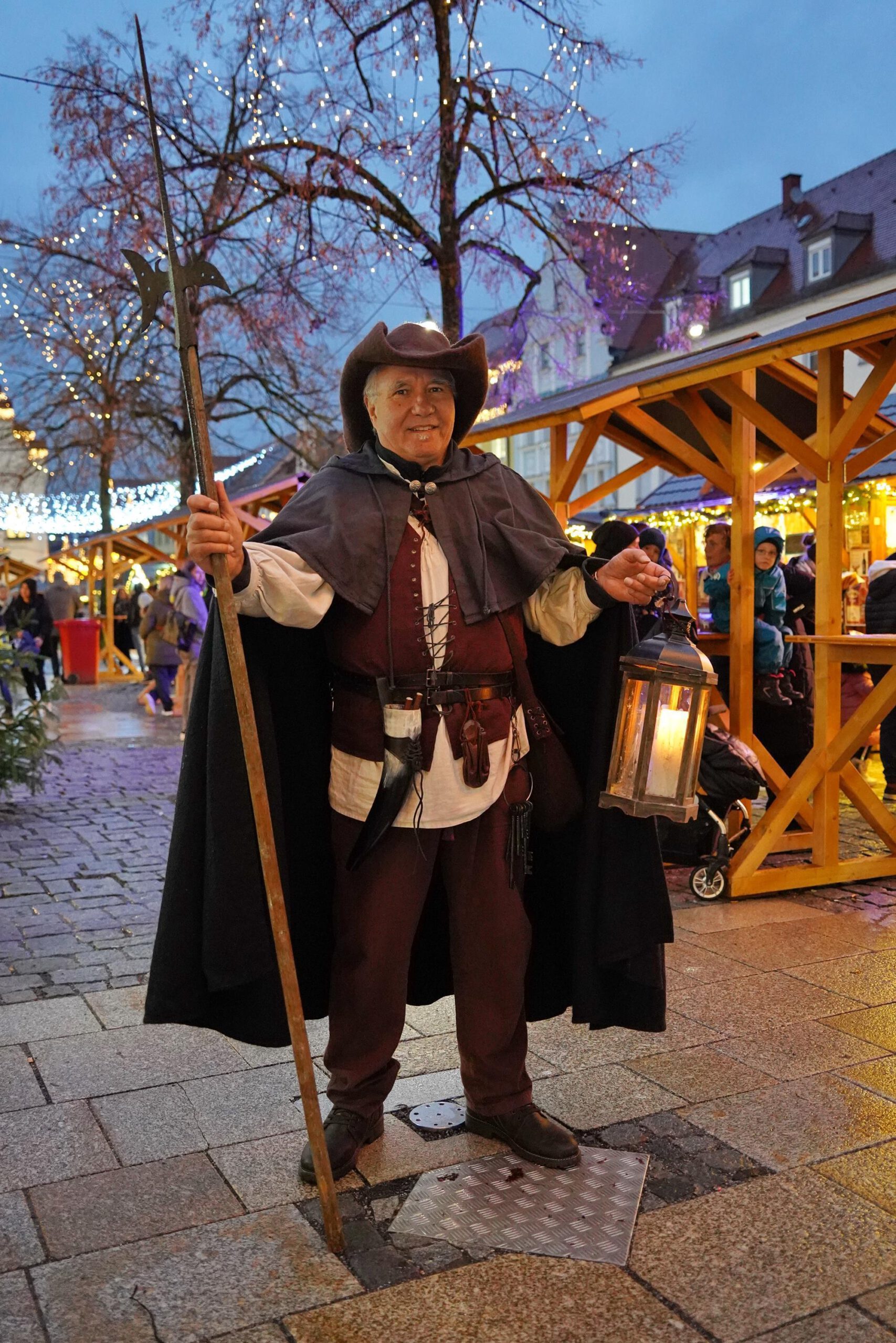 Neumarkter Nachtwächter mit Laterne